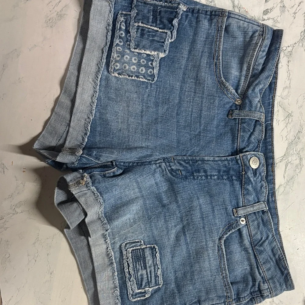 Time and Tru Light Blue Distressed Women's Jeans - Picture 2 of 8
